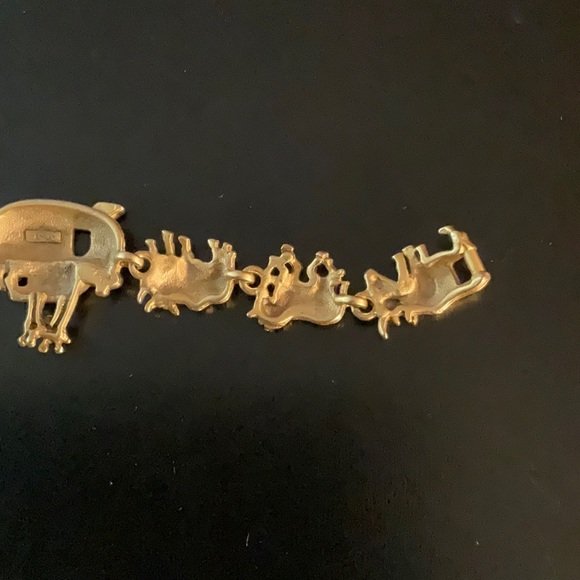 Vintage AJC signed noahs ark bracelet - Picture 3 of 7
